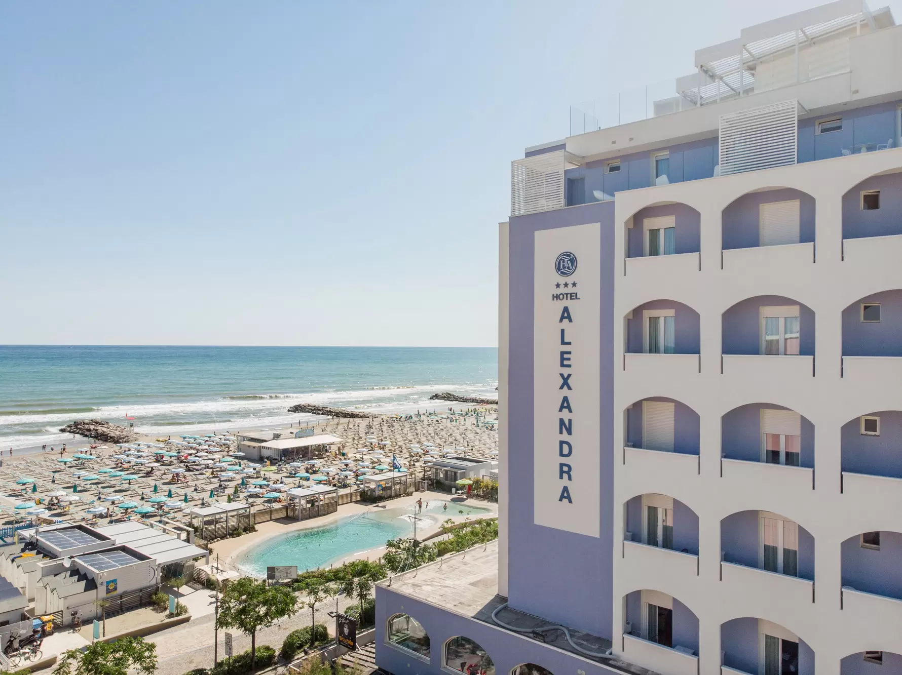 HOTEL ALEXANDRA